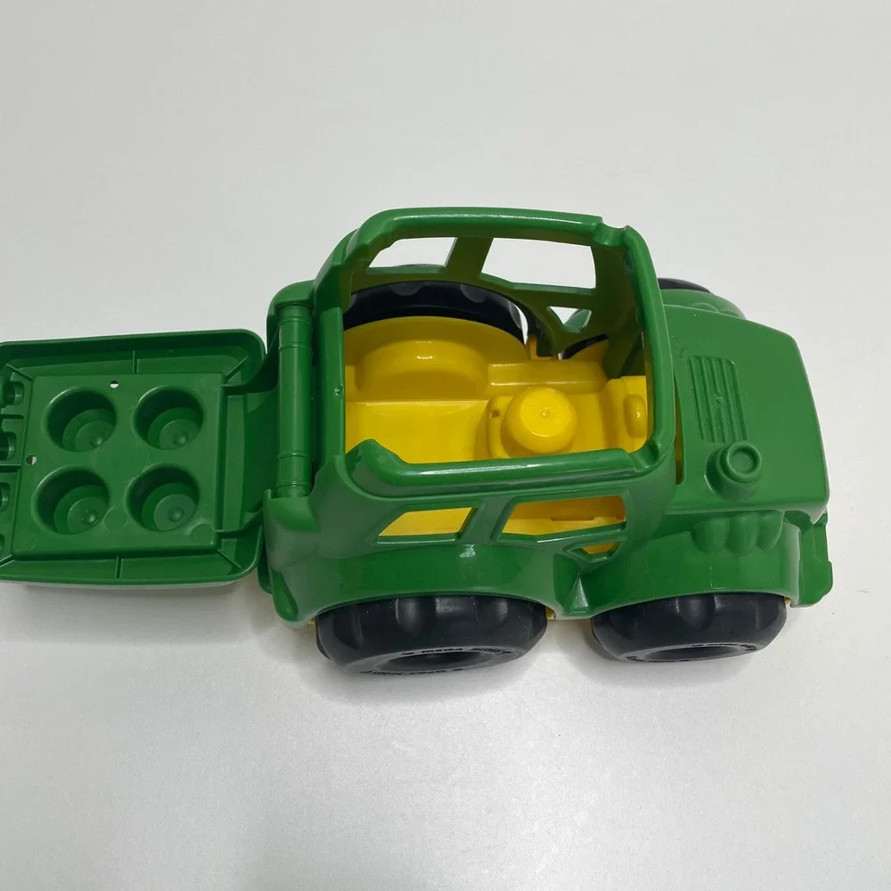Mega Bloks John Deere Green Tractor Toy with Farmer Figure Block Buddy Set